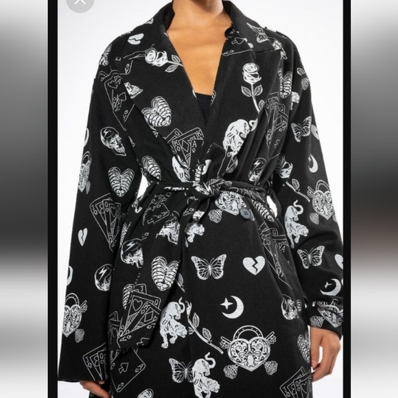 EYE-CATCHING Tattoo Lover Trench Coat, UNOPENED, size Medium/large - Picture 9 of 9